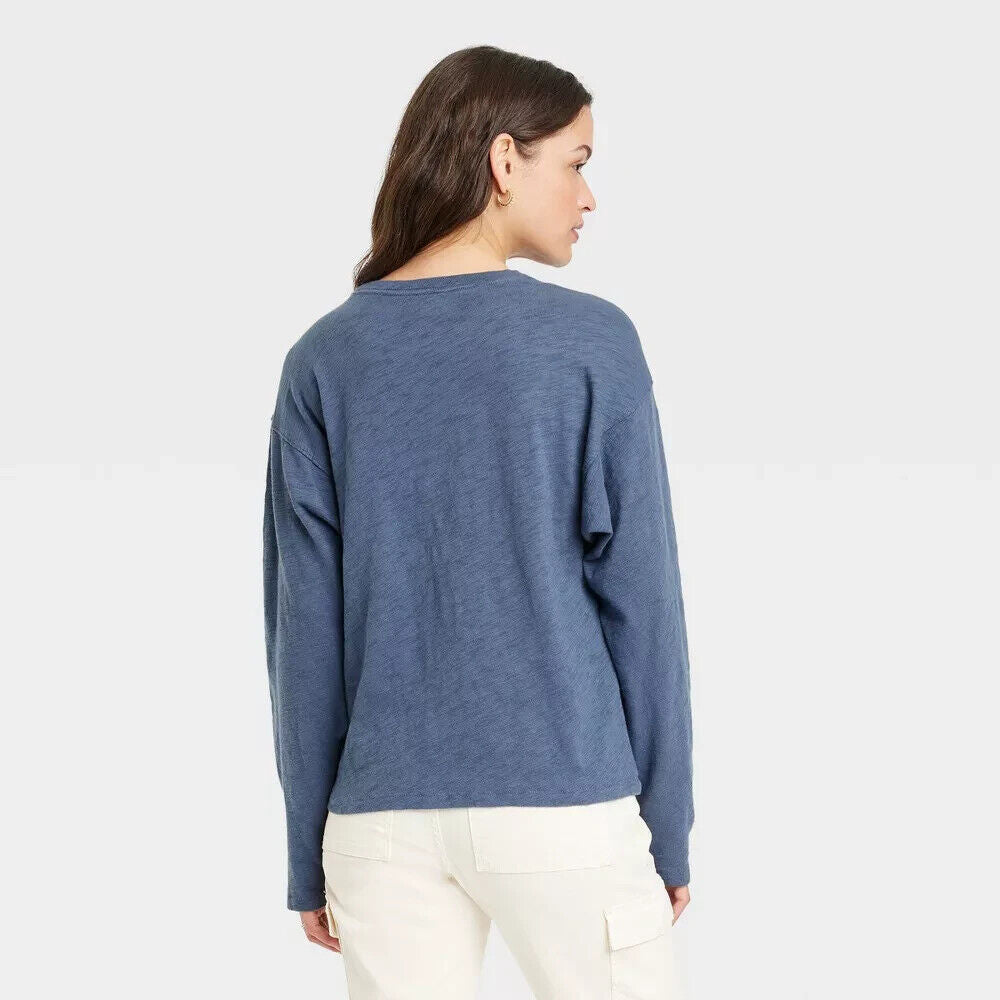 Women's Long Sleeve Varsity T-Shirt - Universal Thread S